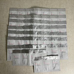 Perfectly Posh Defiant Eye Creme Samples